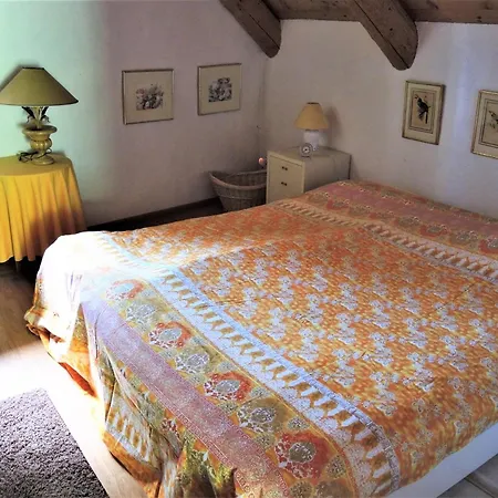 Semesterbostad Rustico Gatto & Topolino By Fewotessin *