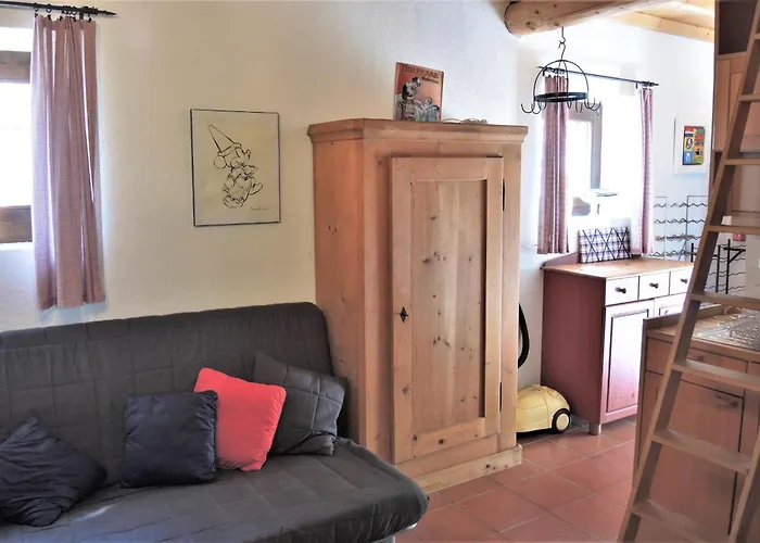 Semesterbostad Rustico Gatto & Topolino By Fewotessin Cugnasco