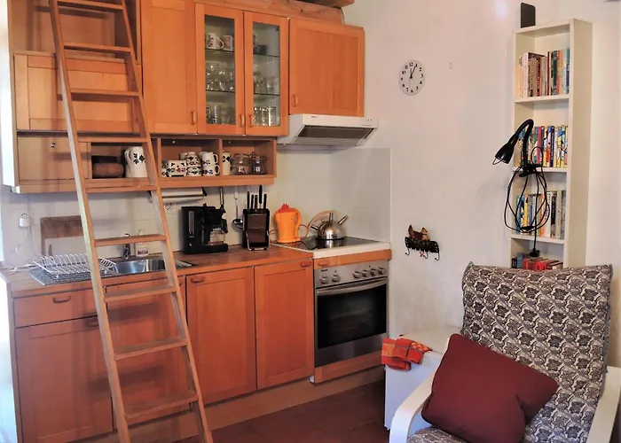 Rustico Gatto & Topolino By Fewotessin بيت للعطل